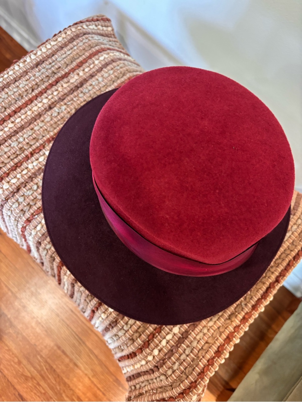 Louise Green Wool Felt Wide Brim Hat Burgundy Colorblock Satin Statement Derby - Picture 7 of 11